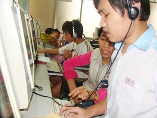 Những thầy cô giáo khuyết tật khiến nhiều người nể phục