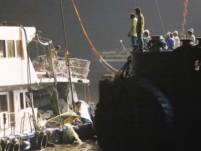 Đắm tàu chở khách, 38 người chết