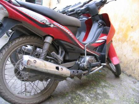 Ăn trộm xe đạp, bỏ 'quên' xe máy tại hiện trường