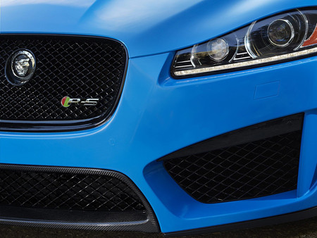 2014 Jaguar XFR-S lần đầu ra mắt tại triển lãm LA