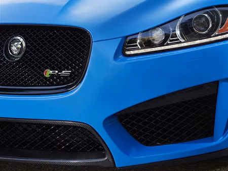 2014 Jaguar XFR-S lần đầu ra mắt tại triển lãm LA
