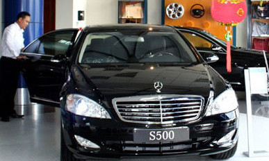 Tiêu thụ ô tô đang giảm