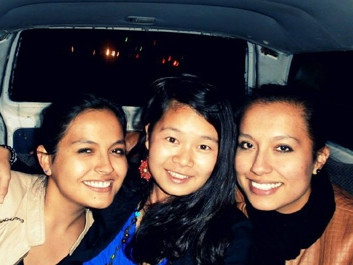 Cô gái ngừng đại học, đi 25 nước