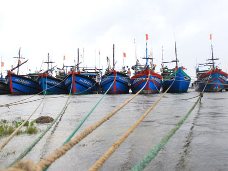 Khẩn cấp sơ tán hàng vạn hộ dân vì siêu bão HaiYan