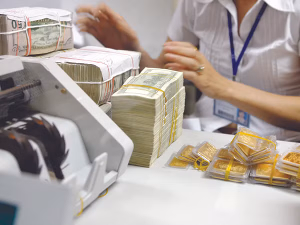 Ngân hàng lại ồ ạt huy động vàng