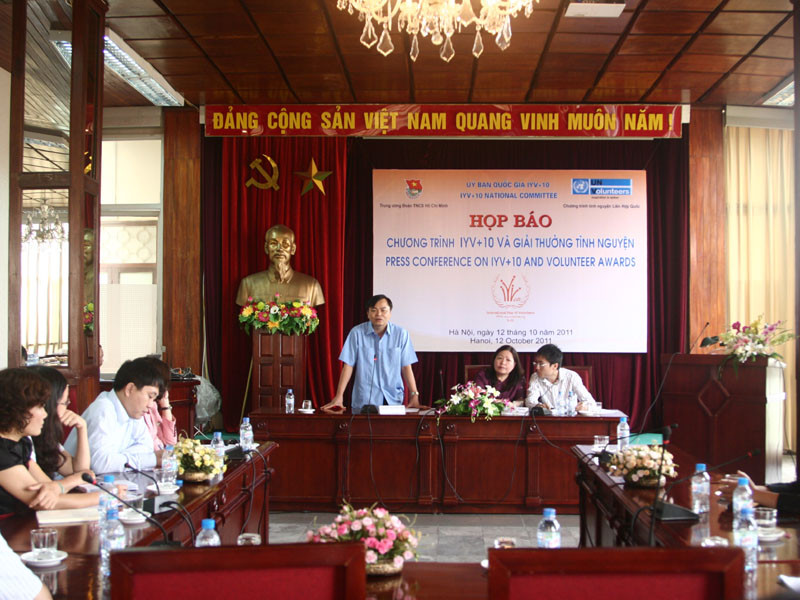 Ra mắt giải thưởng 'Tình nguyện viên xuất sắc'