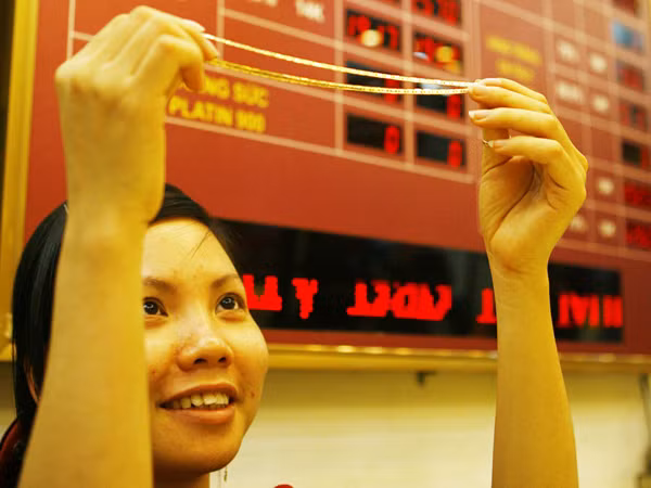 Cách nào quản lý thị trường vàng?