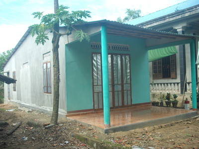 Đua nhau xây nhà trái phép chờ đền bù