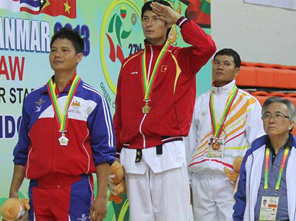 Anh em võ sĩ 'Độc cô cầu bại' và kỷ lục SEA Games