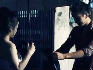 Xúc động clip chuyện tình chàng sinh viên nghèo