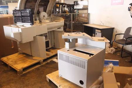 Số thiết bị y tế quá đát bị cơ quan chức năng tạm giữ