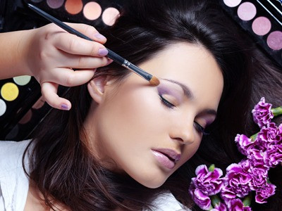 Hóa chất độc hại trong mỹ phẩm cần tránh xa