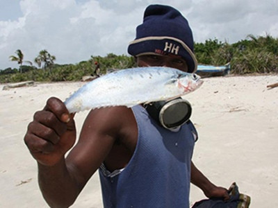 Chết vì cá mắc kẹt trong cổ họng