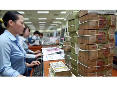 Dùng nguồn tiền nào để xử lý nợ xấu?