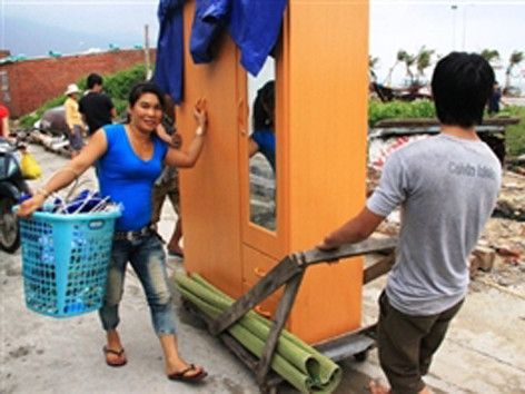 Trưa nay, đưa dân sơ tán bão về nhà