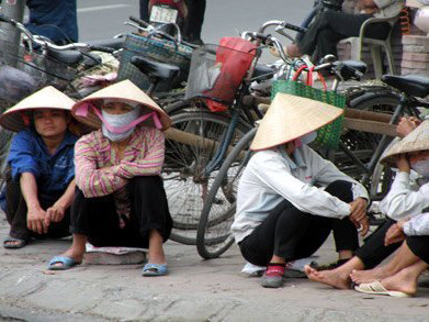 Lao động trốn phố về quê