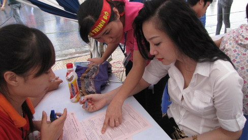 Hành Trình Đỏ 2013 - Dấu ấn sức trẻ