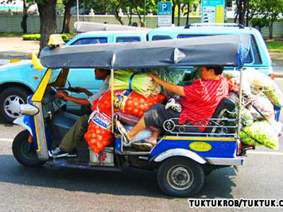 Xe lam lọt vào Top 10 taxi... xịn nhất thế giới