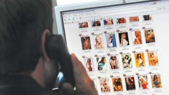 Mại dâm qua mạng Internet: Dễ phát hiện, rất khó xử lý