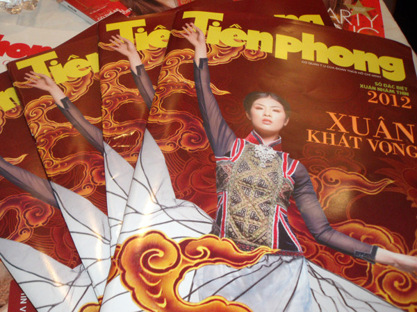 Khai hội báo Xuân Nhâm Thìn