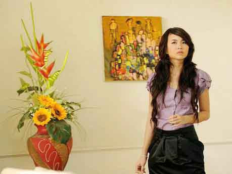 Làm “khách” trong nhà mình