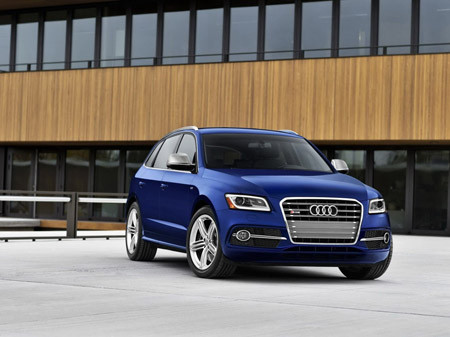 Audi SQ5 mới với động cơ xăng siêu nạp