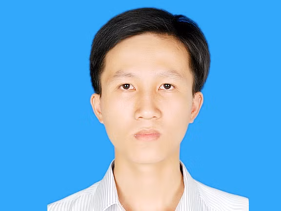 Thủ khoa nghèo ham đọc sách