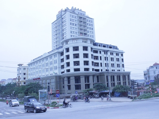 Một nét vẽ cong, cả trăm nhà dân bị xoá sổ