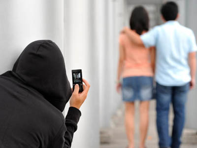 Phát hiện người yêu là gái bao – có nên trả thù?