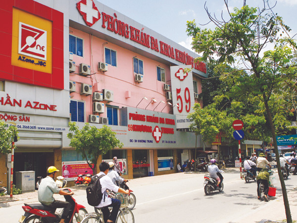 Phòng khám 59 Khương Trung (Hà Nội) vừa bị cơ quan chức năng “sờ gáy” Ảnh: Hồng Vĩnh