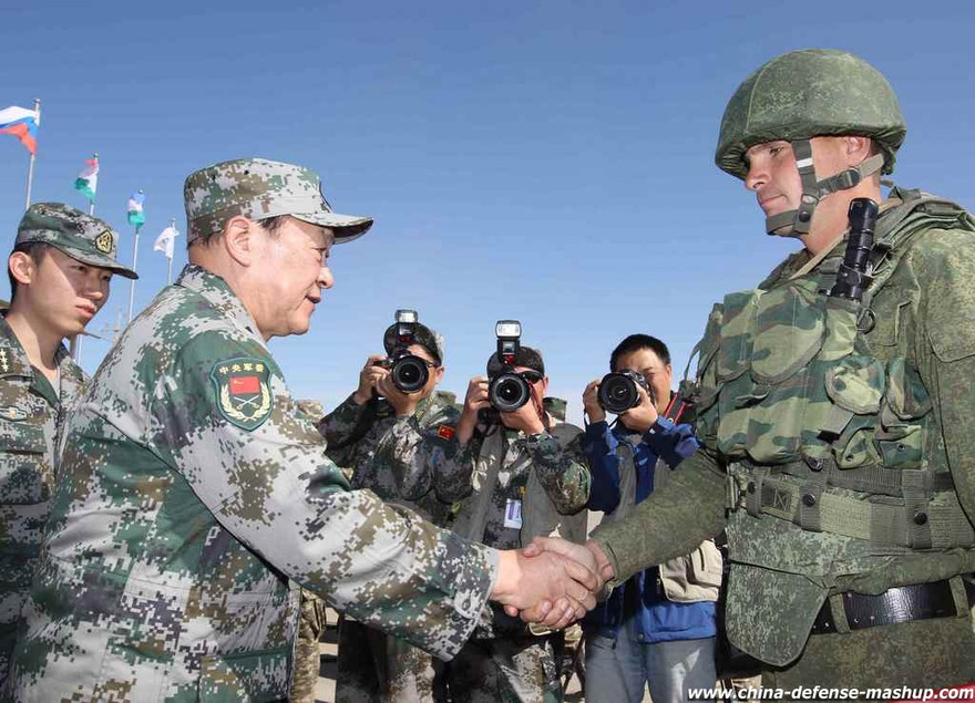 Phái đoàn quân sự TQ sang Nga