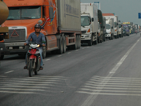 Mất mạng vì đường 'sống trâu'