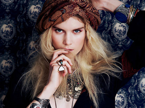 Phong cách bụi bặm ‘Free People’