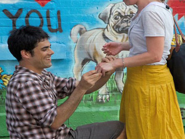 Màn cầu hôn xôn xao New York