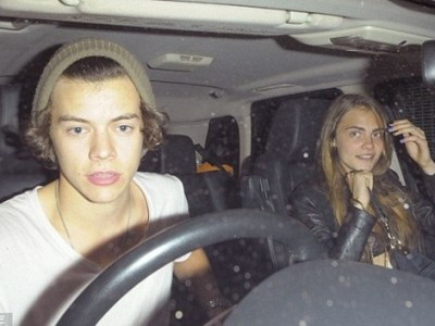 Harry Styles bị bắt gặp hẹn hò người mẫu Victoria’s Secret