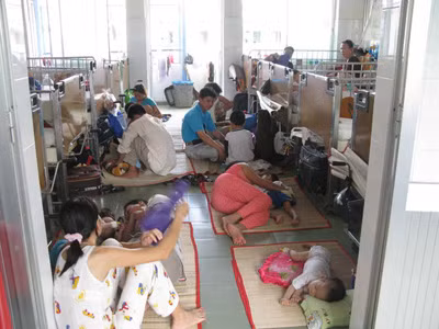 Nhanh chóng triển khai đề án giảm tải bệnh viện