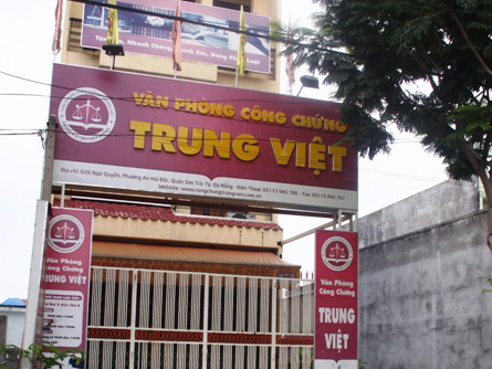 Trưởng văn phòng công chứng bị tố lừa đảo tiền tỉ