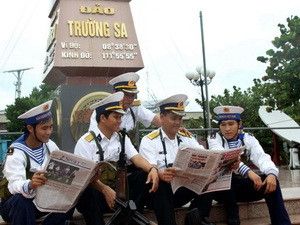 Việt Nam phản đối quan chức Đài Loan đến đảo Ba Bình