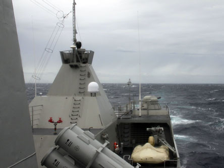 Hai chiến hạm hiện đại nhất Việt Nam tuần tra Biển Đông