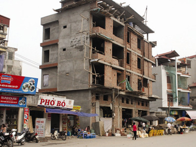 Đất không sổ đỏ được cấp phép xây dựng: Có khả thi?