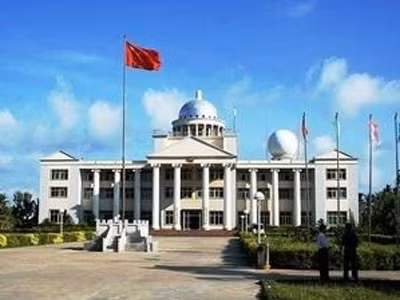 Trung Quốc xây dựng cơ sở trái phép tại biển Đông