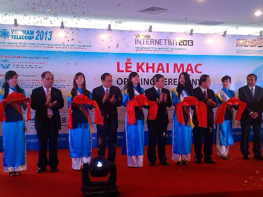 Chính thức khai mạc Vietnam Telecomp 2013