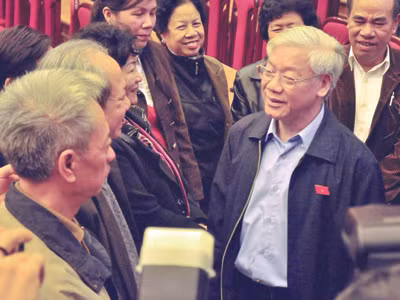 Tổng Bí thư: Cảnh tỉnh những người quên nguy cơ với nước, với Đảng