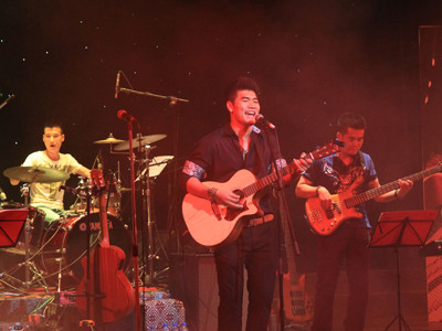 Nhạc điện tử có nguy cơ phá sản vì quy định mới? Ảnh: NMH