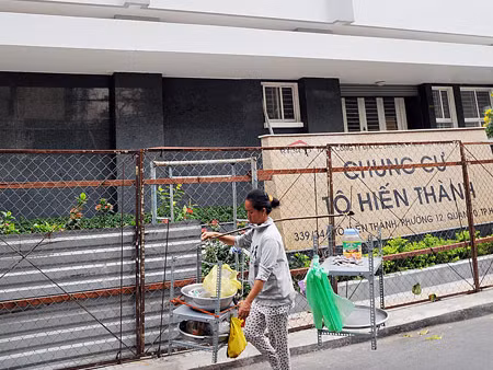 Ai được mua nhà xã hội ?