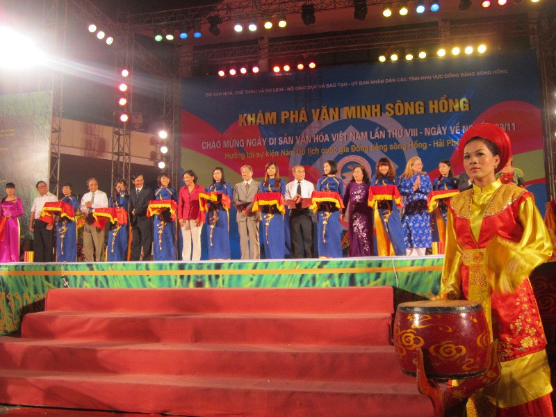 Tìm về cội nguồn ngày di sản văn hóa Việt Nam