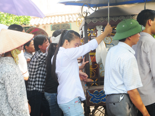 Nỗi đau ở xã có tám học sinh chết đuối thương tâm