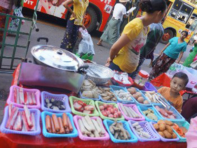 Món lạ Yangon níu chân du khách