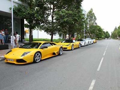 Cường ‘đô la’ và hành trình siêu xe khủng nhất VN