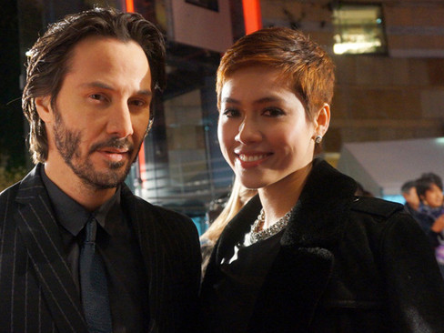 Hoàng My tỏa sáng bên tài tử Keanu Reeves ở Nhật